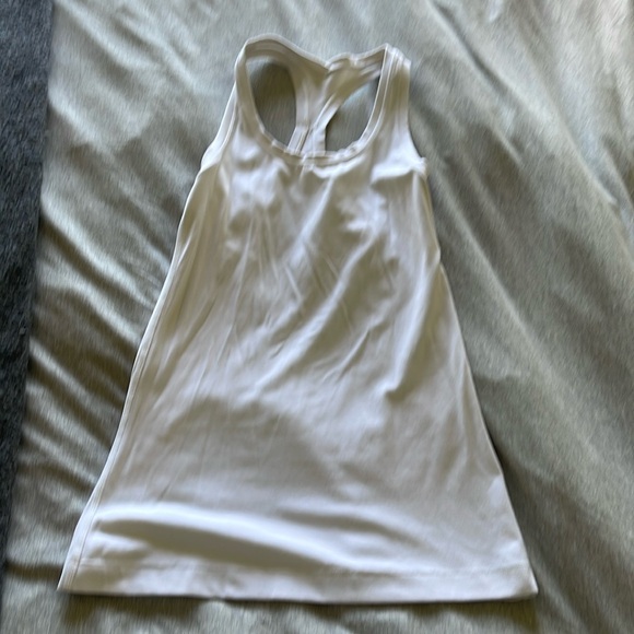 Racer back tank - Picture 2 of 3